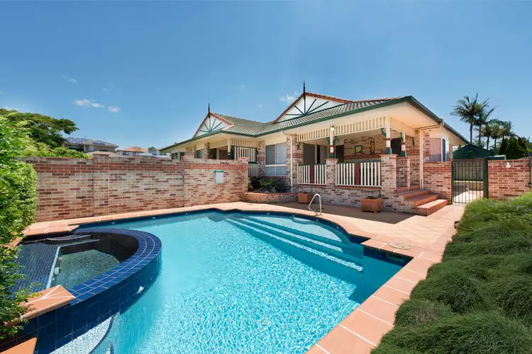 Main view of Homely house listing, 5 Glastonbury Place, Carindale QLD 4152