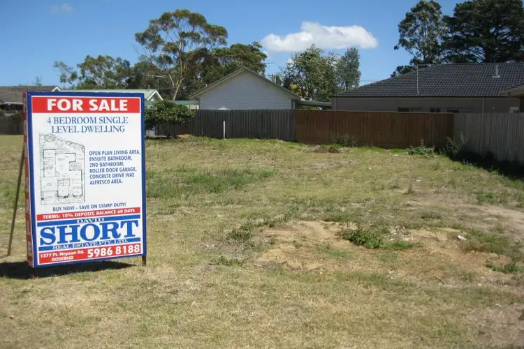 2A Cootamundra Avenue, Rosebud West VIC 3940