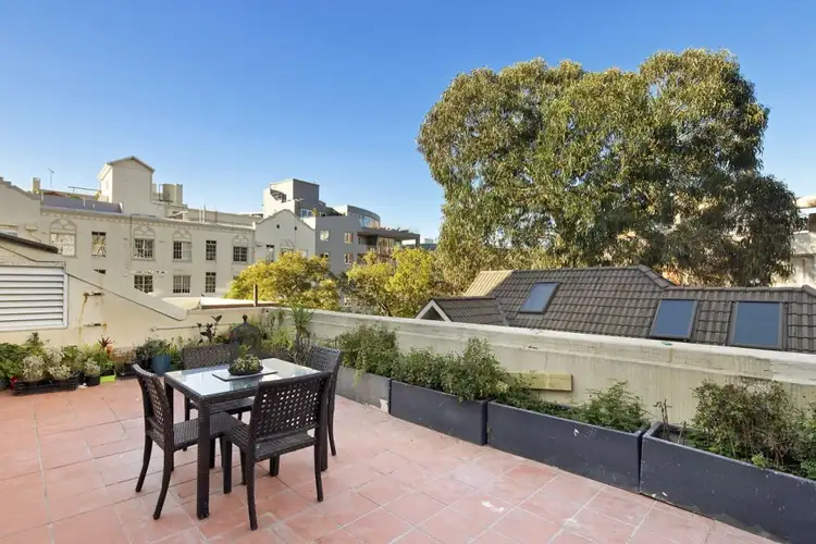 Second view of Homely apartment listing, 40/7 Greenknowe Avenue, Elizabeth Bay NSW 2011