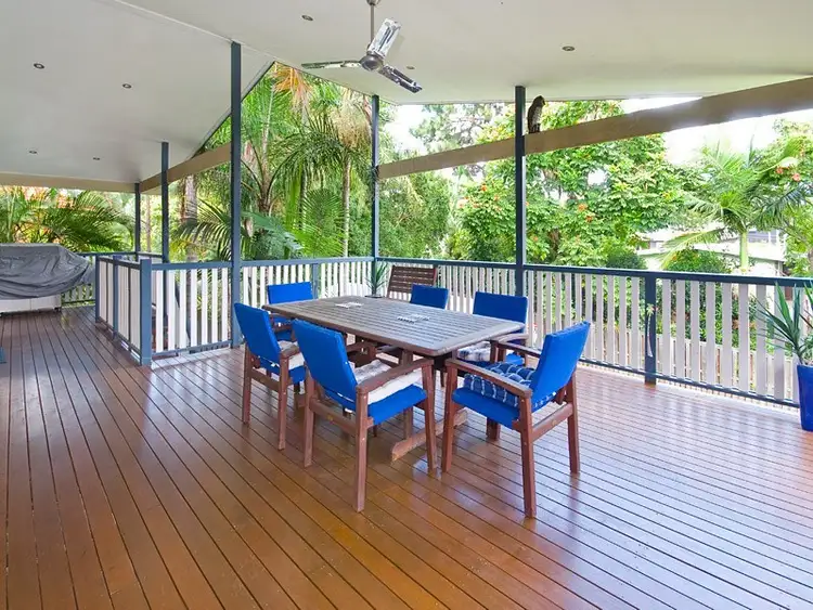 93 Sandon Street, Graceville QLD 4075