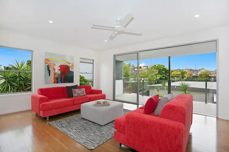 Fifth view of Homely villa listing, 1/27 Sunshine Parade, Miami QLD 4220