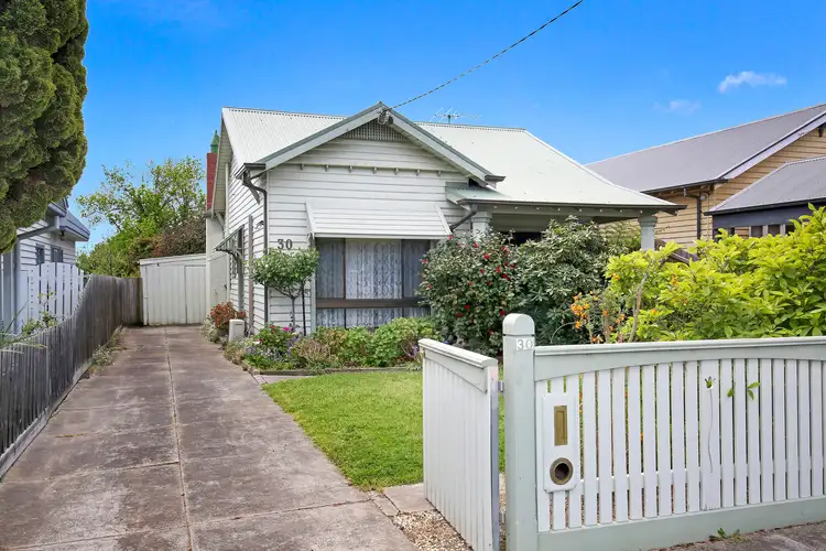 30 Kenilworth Street, Reservoir VIC 3073