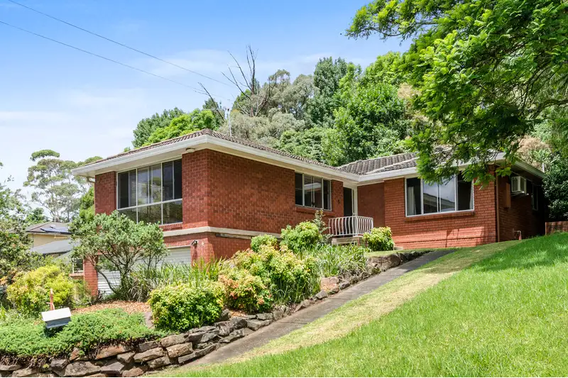 Main view of Homely house listing, 4 Araluen Crescent, Mount Kembla NSW 2526