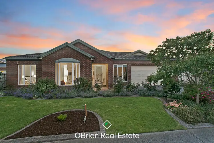 53 Livingstone Boulevard, Pakenham VIC 3810