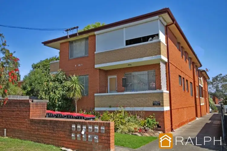 3/2 Boorea Avenue, Lakemba NSW 2195