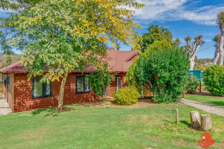 31 Roberts Road, Kelmscott WA 6111