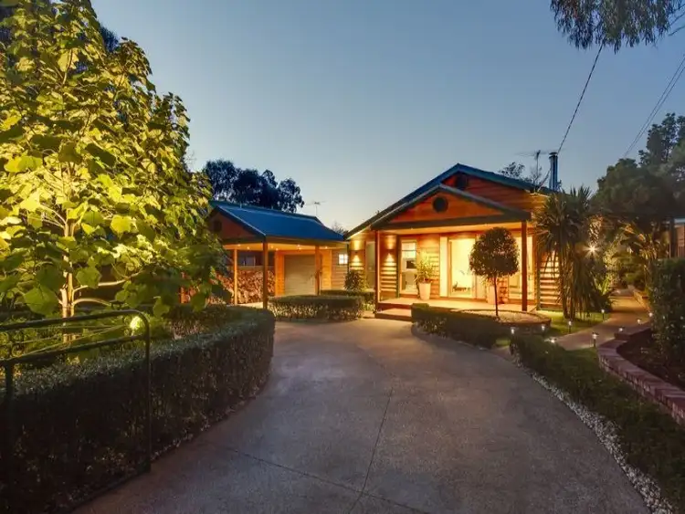 53 Glenalva Parade, Cannons Creek VIC 3977
