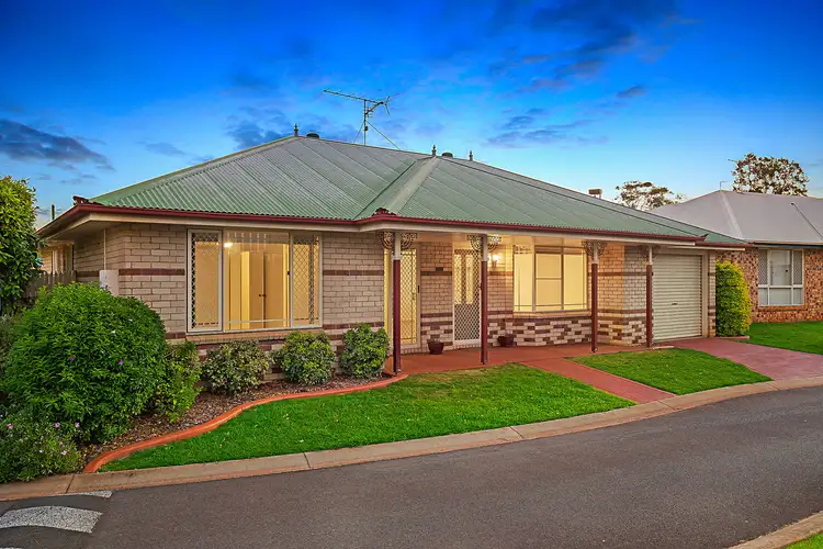 6/279 Mackenzie Street, Centenary Heights QLD 4350