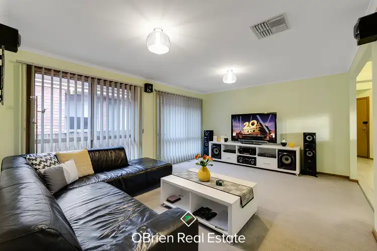 Fourth view of Homely house listing, 4 Garrett Court, Narre Warren VIC 3805