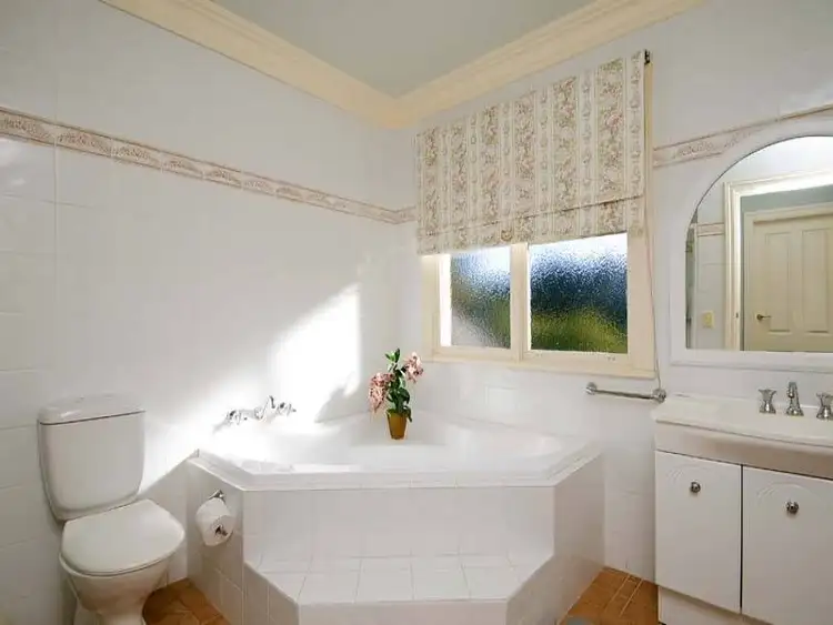 Sixth view of Homely house listing, 12 Hopkins Place, North Turramurra NSW 2074