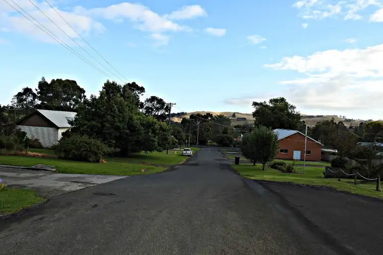 Seventh view of Homely house listing, 4 Roy Street, Loch VIC 3945