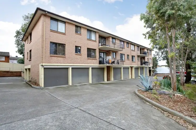 14/32-34 Old Hume Highway, Camden NSW 2570
