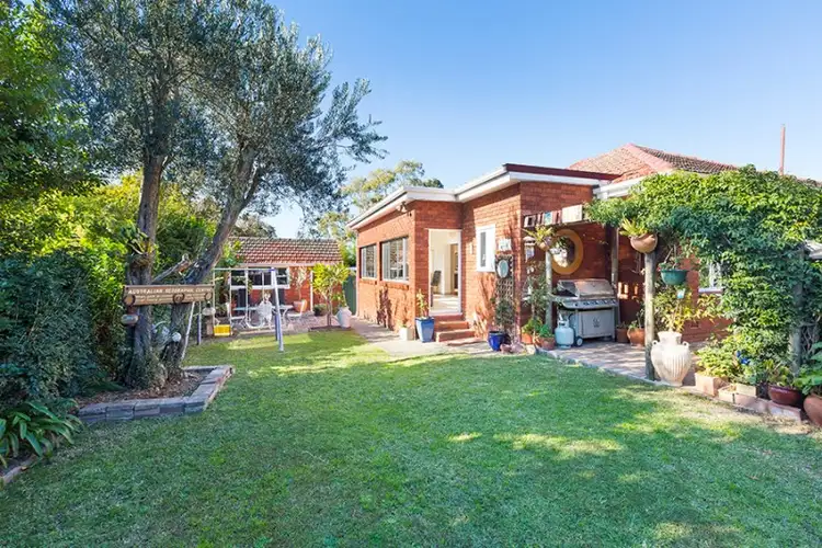 Fourth view of Homely house listing, 3 The Knoll, Miranda NSW 2228