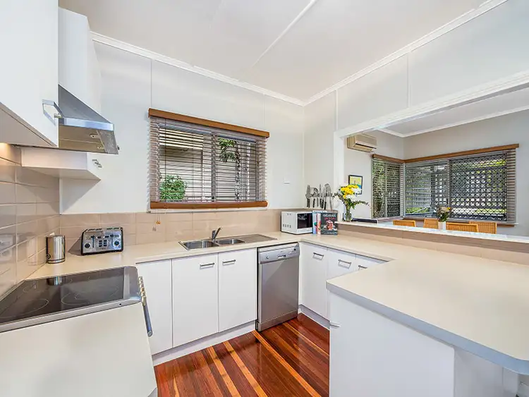 Fifth view of Homely house listing, 4 Caedmon Street, Salisbury QLD 4107