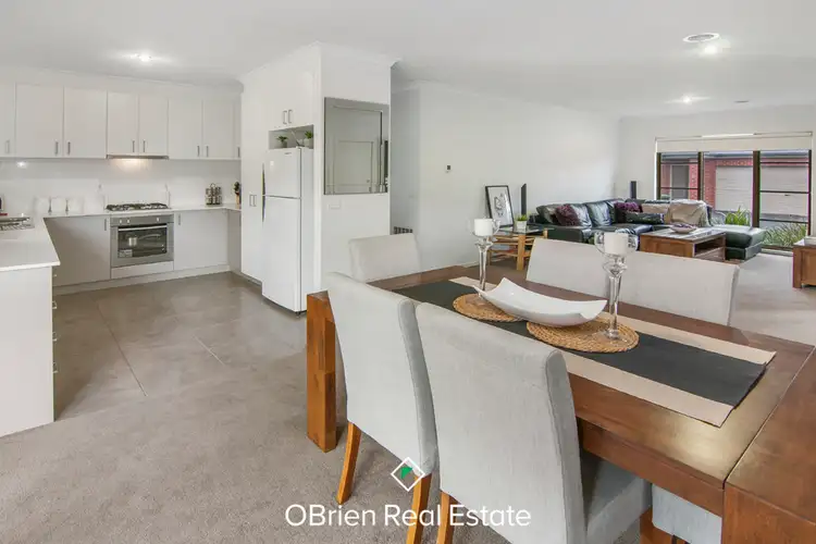 Main view of Homely unit listing, 10/20 Robin Drive Drive, Carrum Downs VIC 3201