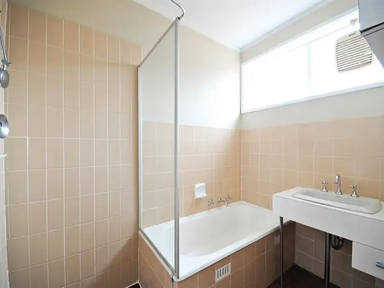 Sixth view of Homely unit listing, 5/10 Sturt Circle, Dubbo NSW 2830