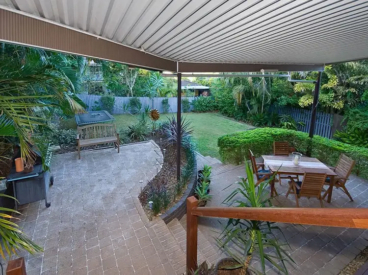 26 Harefield Street, Indooroopilly QLD 4068