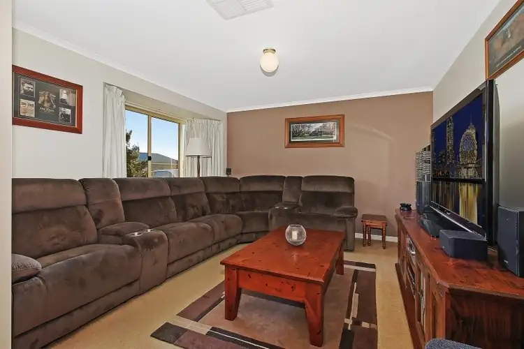 Fourth view of Homely house listing, 6 Hamilton Place, Wodonga VIC 3690