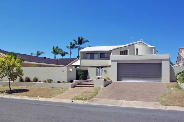 52 Sailaway Street, Mermaid Waters QLD 4218