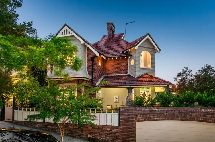 12 Parkes Street, Kirribilli NSW 2061