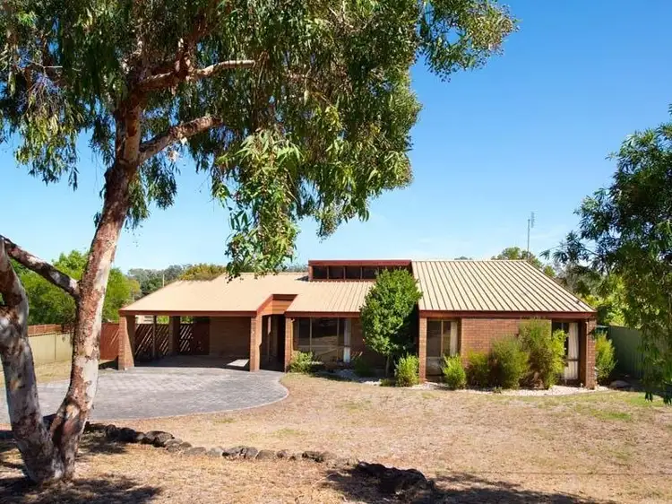 2 Brigade Avenue, Campbells Creek VIC 3451
