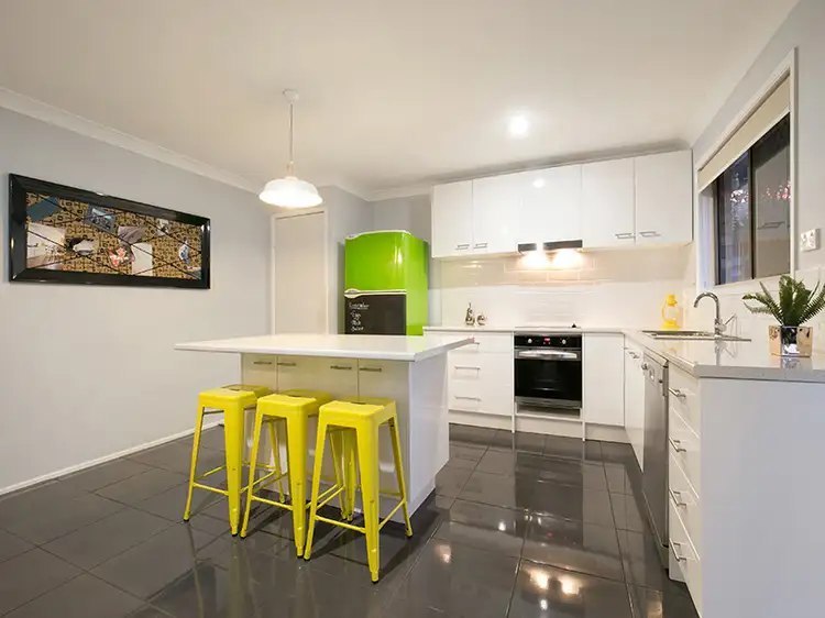 54 Dennis Road, Springwood QLD 4127