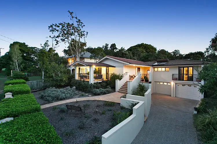 40 Hamilton Street, Sherwood QLD 4075