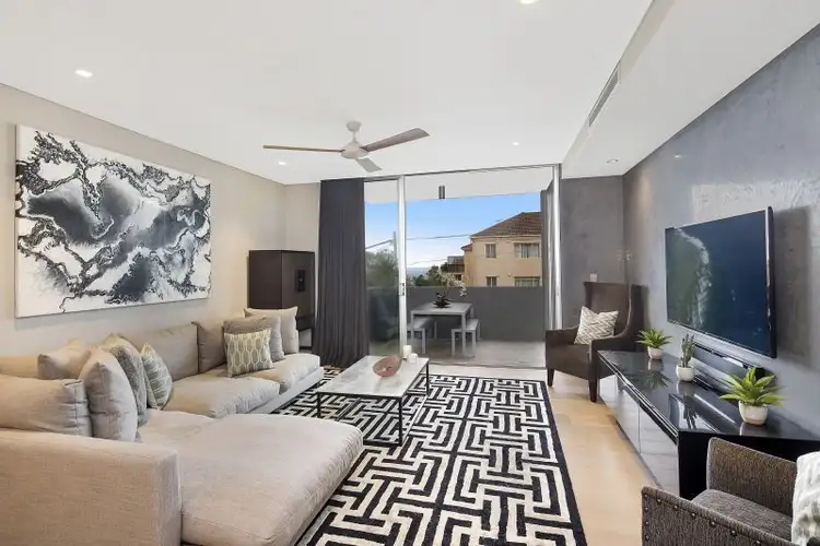 Third view of Homely apartment listing, 8/36 Fletcher Street, Bondi Beach NSW 2026