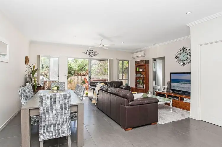 1/12 Careel Close, Helensvale QLD 4212