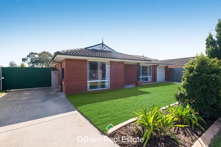 Main view of Homely house listing, 6 Oriana Grove, Skye VIC 3977