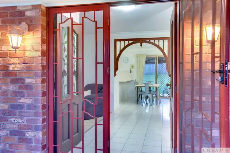 Sixth view of Homely house listing, 2 Karara Court, Alexandra Hills QLD 4161
