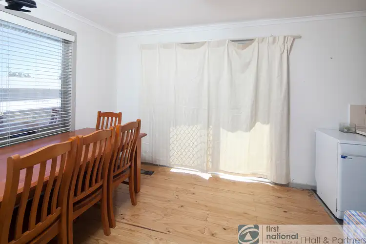 Fourth view of Homely house listing, 2 Elmore Court, Endeavour Hills VIC 3802
