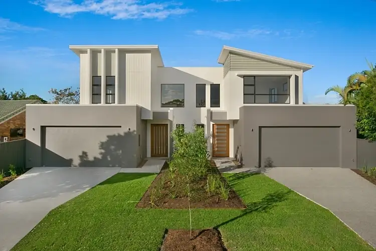 1&2/25 Avanti Street, Mermaid Waters QLD 4218