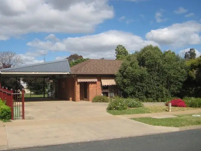 7 Lawson Drive, Moama NSW 2731