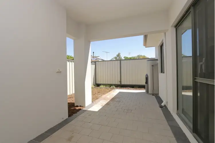 Sixth view of Homely villa listing, 2/20 Mason Street, Cannington WA 6107