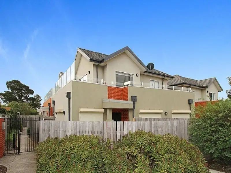Main view of Homely apartment listing, 5/827-829 Plenty Road, Reservoir VIC 3073