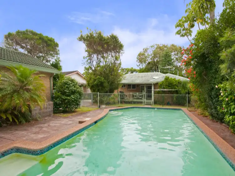 63 Kedumba Crescent, North Turramurra NSW 2074