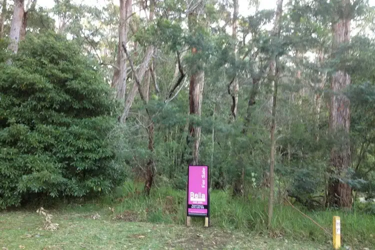 4 Wallaroy Drive, Burrill Lake NSW 2539