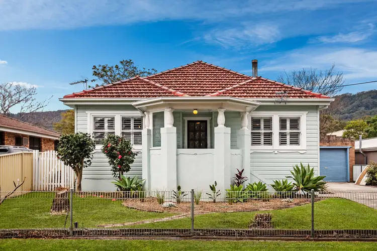 10 McCauley Street, Thirroul NSW 2515