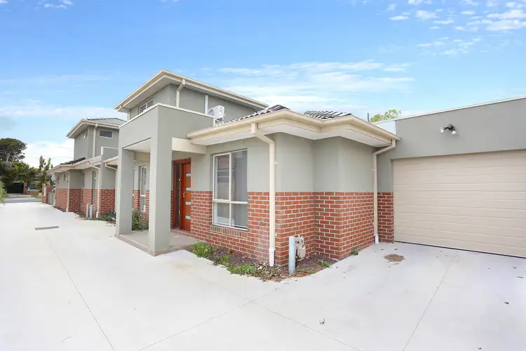 Main view of Homely townhouse listing, 2/8 Becket Street South, Glenroy VIC 3046