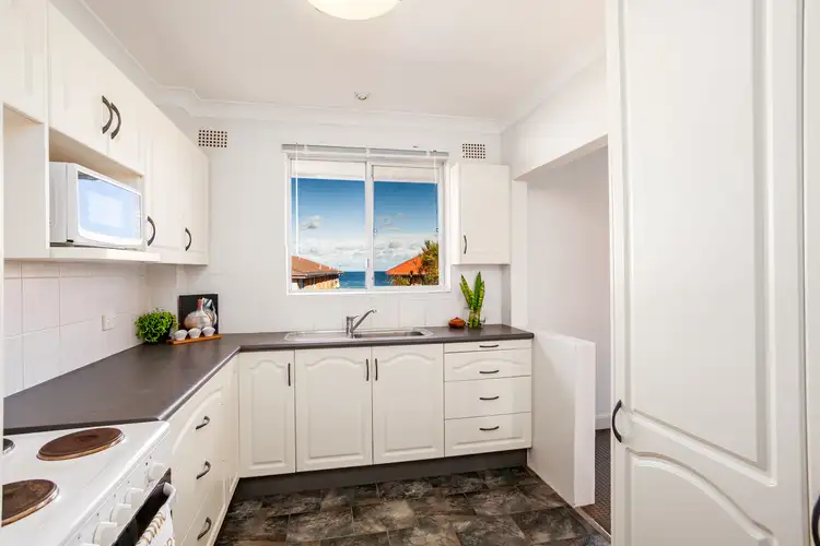 Fifth view of Homely unit listing, 7/2 Murranar Road, Towradgi NSW 2518