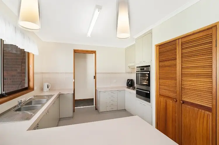 Second view of Homely house listing, 15 Howell Crescent, Kangaroo Flat VIC 3555