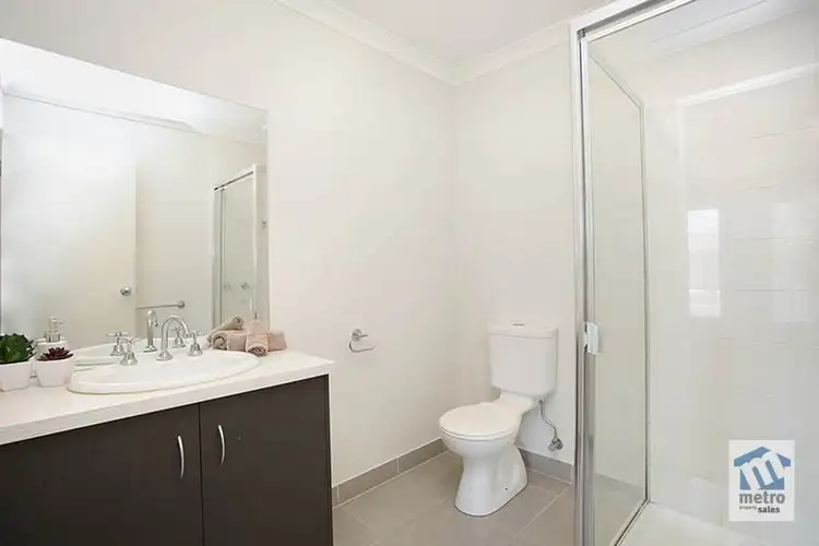 Fifth view of Homely house listing, 11 Kirwan Drive, Cranbourne East VIC 3977