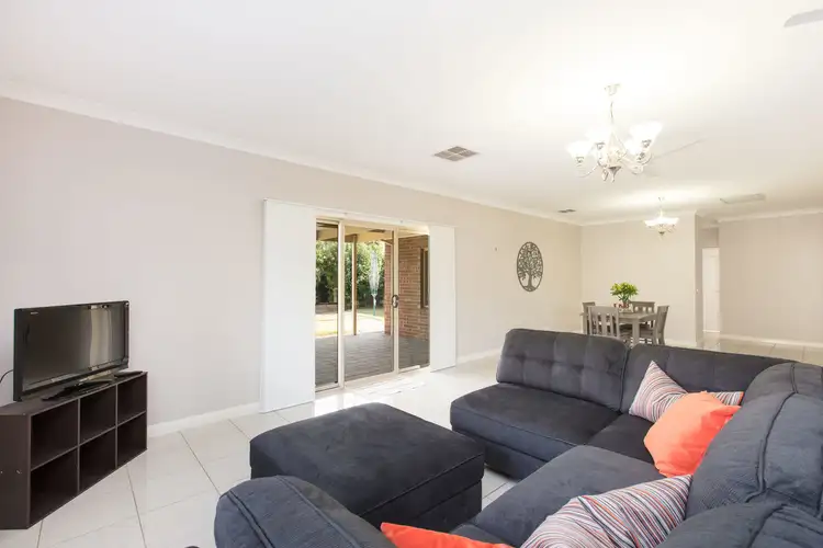 Sixth view of Homely house listing, 8 Valentino Court, Mildura VIC 3500