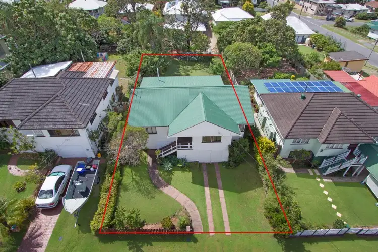 68 Brisbane Avenue, Camp Hill QLD 4152