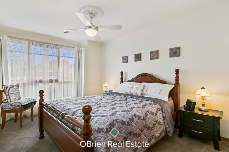 Fifth view of Homely house listing, 18 Gavinton Place, Berwick VIC 3806