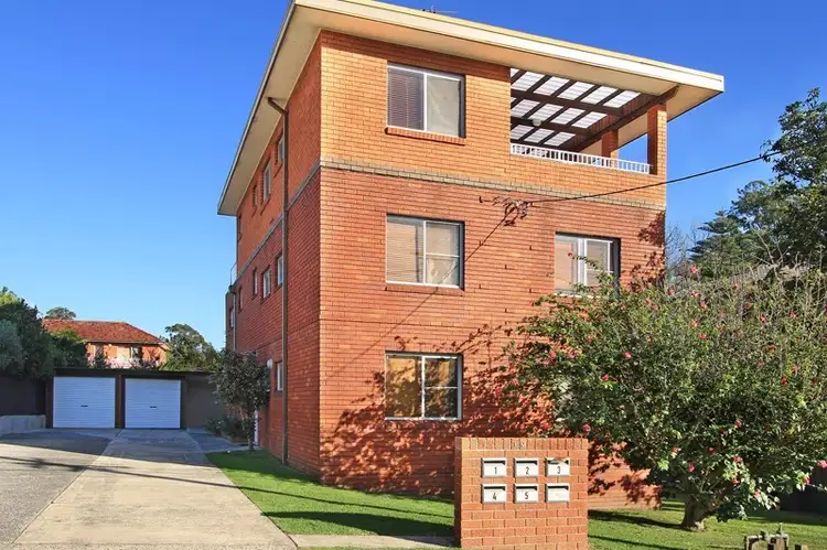 10 Allan Street, Wollongong NSW 2500