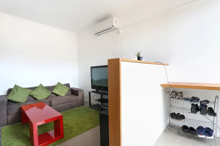 Second view of Homely unit listing, 6/62 Snell Grove, Oak Park VIC 3046