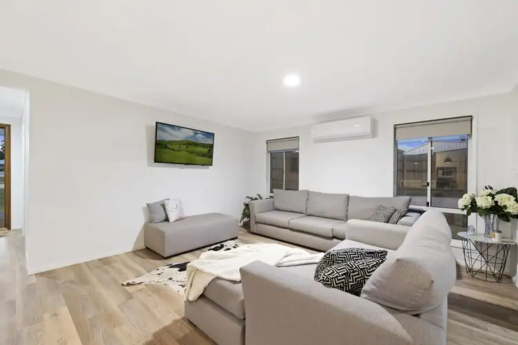 Seventh view of Homely house listing, 37 Renshaw Crescent, Kearneys Spring QLD 4350