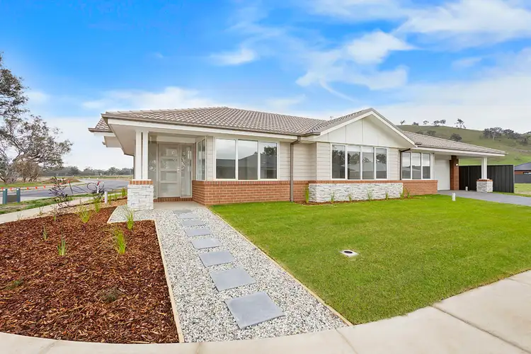 Second view of Homely house listing, 3 Davenport Street, Wodonga VIC 3690